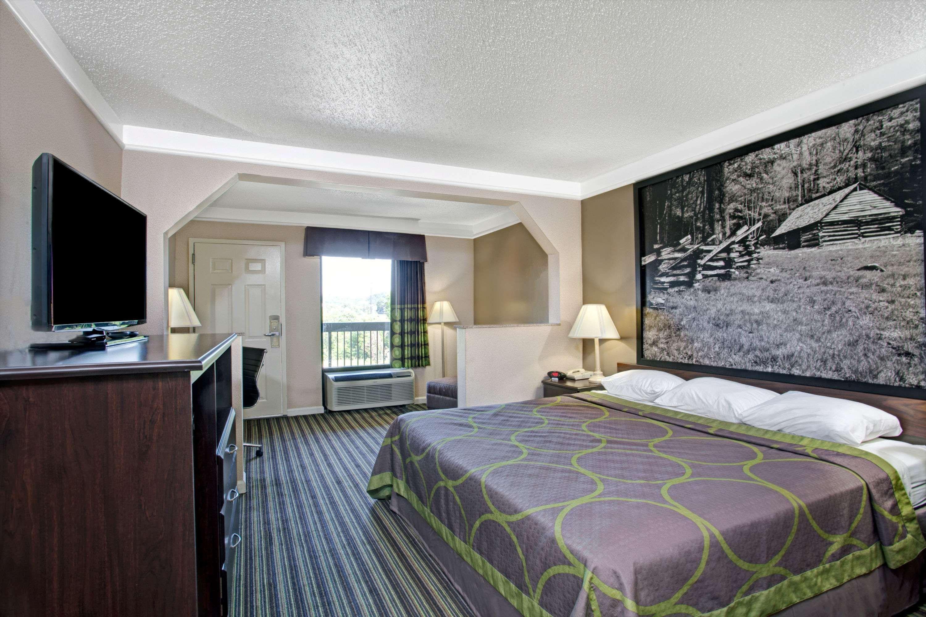 Super 8 By Wyndham Knoxville East Zewnętrze zdjęcie